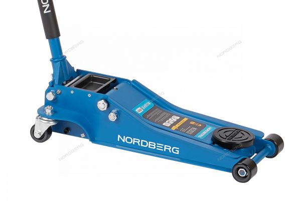 Домкрат подкатной 3,3 т, супернизкий подхват NORDBERG N32033